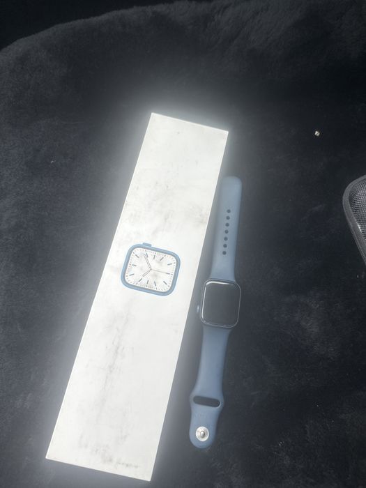 Watch 7 серии в отличном состоянии