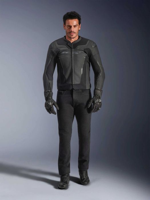 Кожено яке Alpinestars GP Force V2 Black/Black