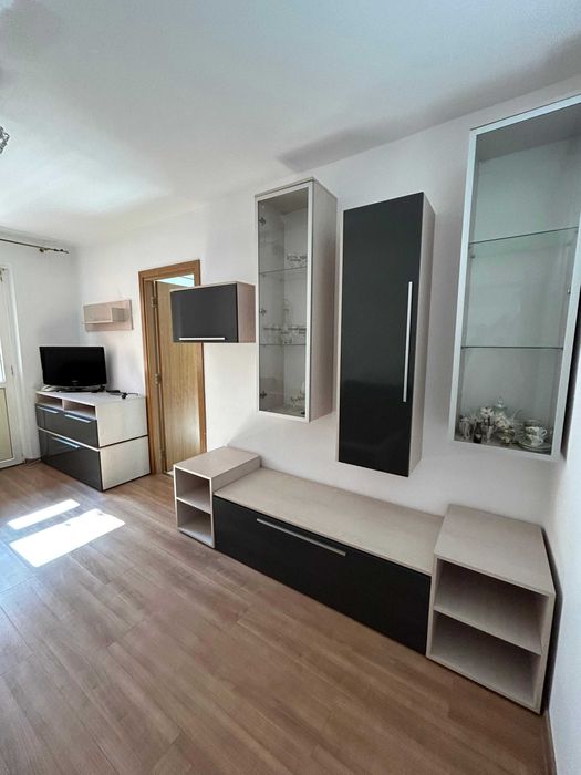 Apartament de inchiriat