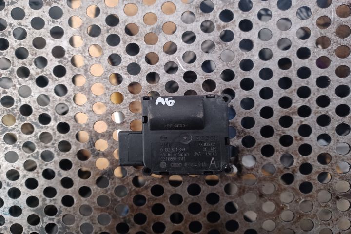 MOTORAS CLAPETA CLIMATIZARE 0132801359 Audi A6 4F/C6