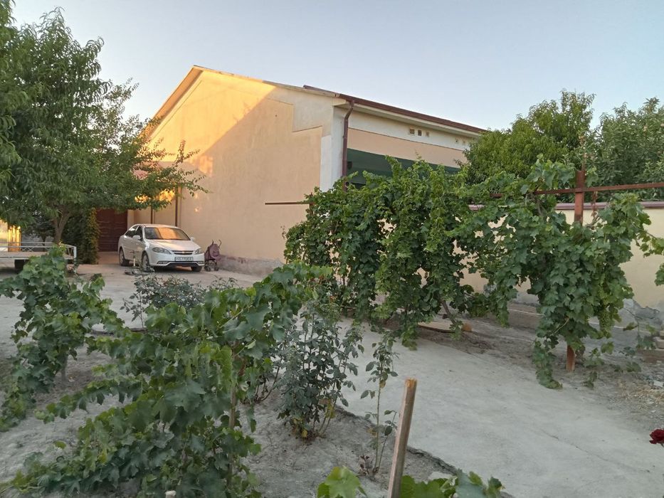 4 xonali davlat tomonidan qurilgan kotej