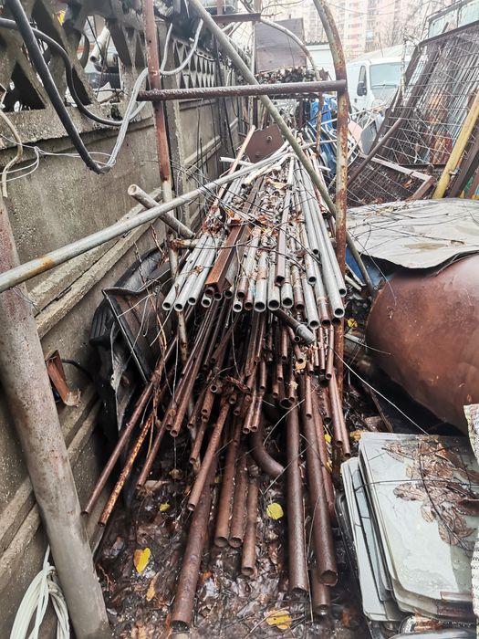 Țeava trasă 1/2 neagră si zincata