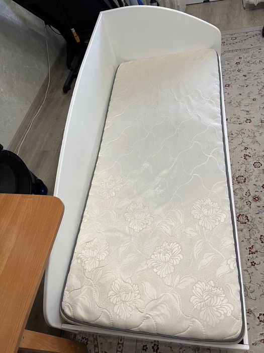 Продается кровать детская