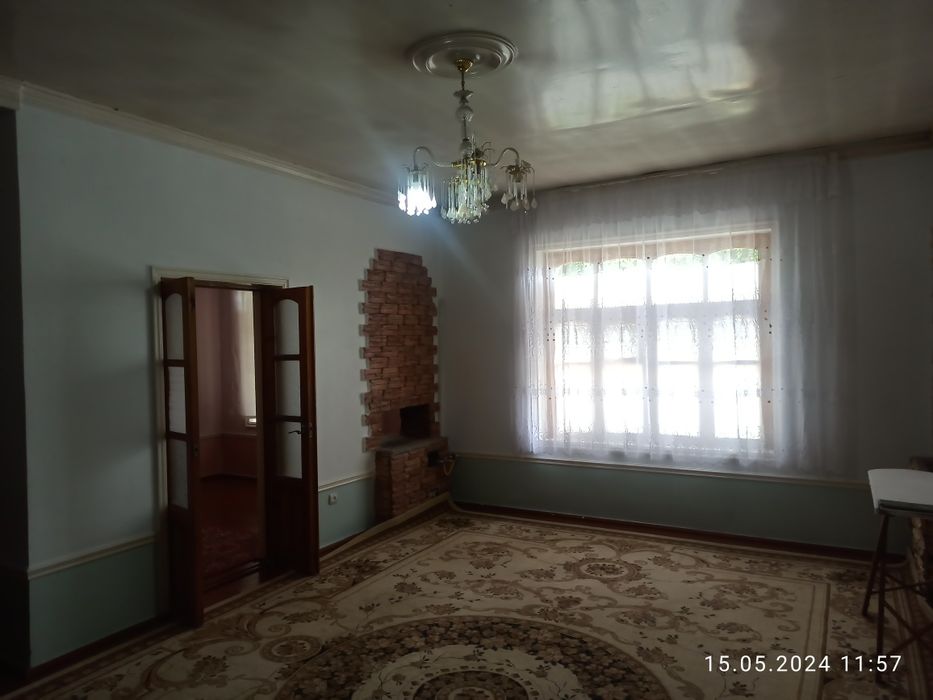 Arenda bodomzor mahallasida uy srochna