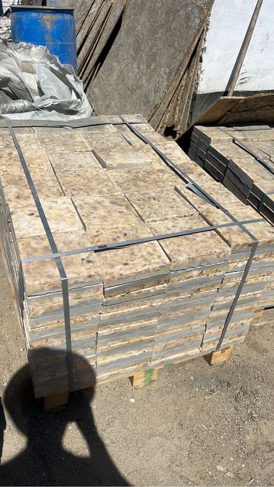 Брусчатка в Аатобе