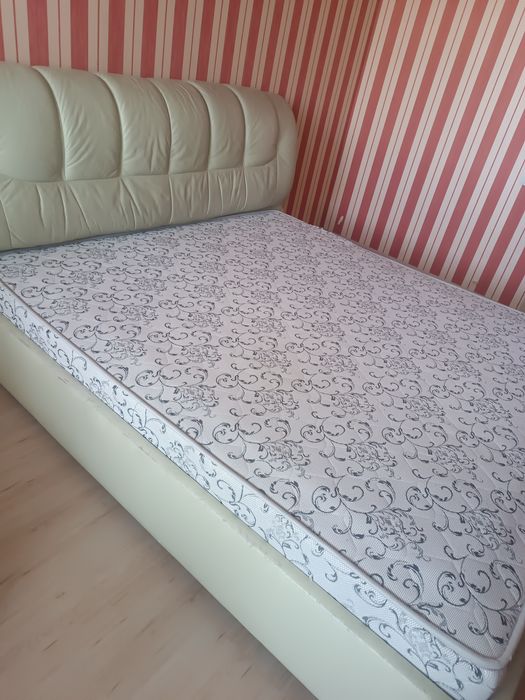 Матрас двухспальный