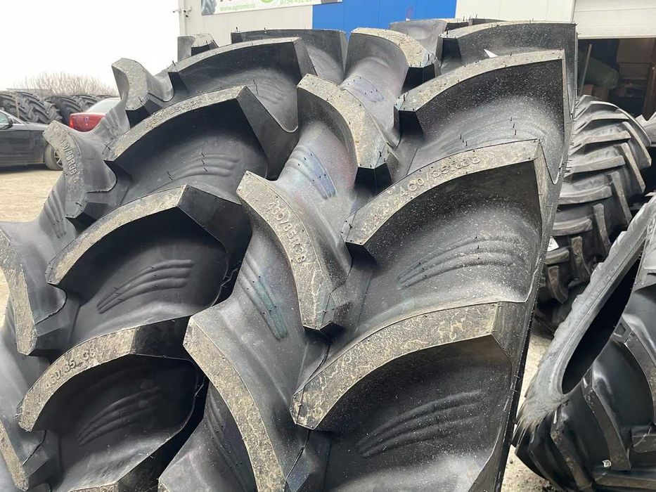 460/85 R38 Cauciucuri noi agricole Radiale de tractor spate 18.4-38