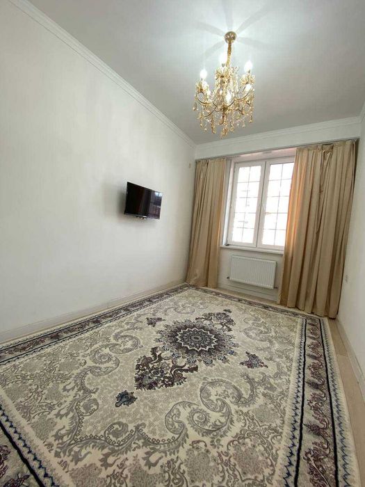 Сдаётся  квартира по ул. Янгизаман **