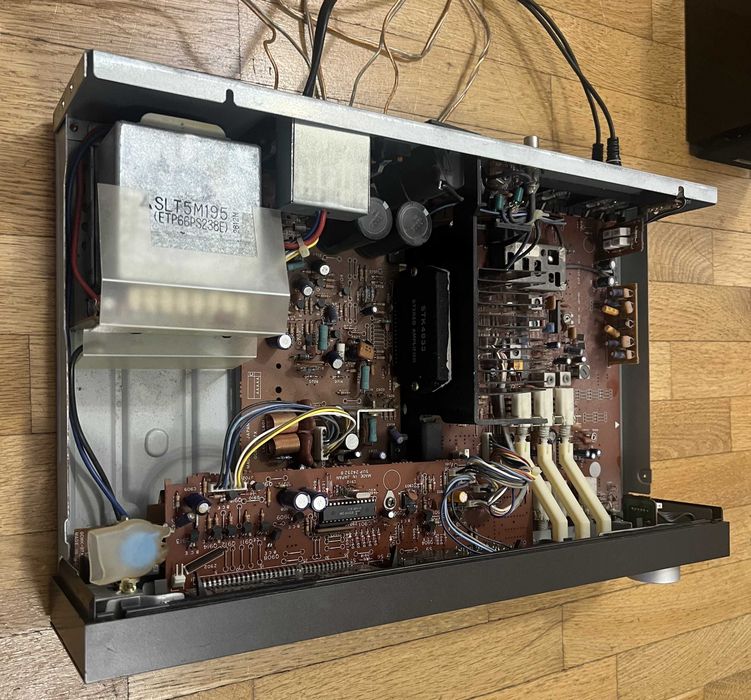 Hi Fi стерео ресийвър Technics SA-212 Made in Japan