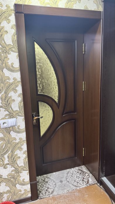 Межкомнатные двери б/у в хорошем состояние