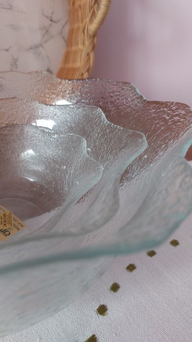 3 броя стъклени купи Arcoroc в отлично състояние