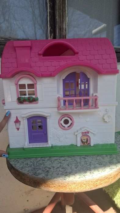 Куклена  къщичка