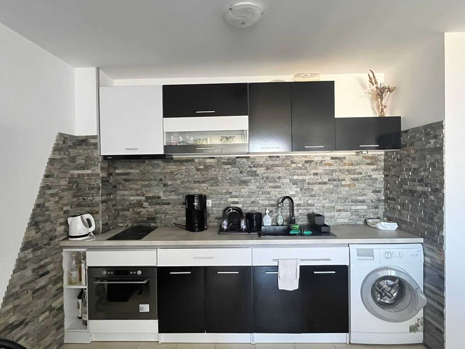 Продава се Тристаен апартамент в Мартен - 92 кв.м за 924 €/кв.м - Снимка #1