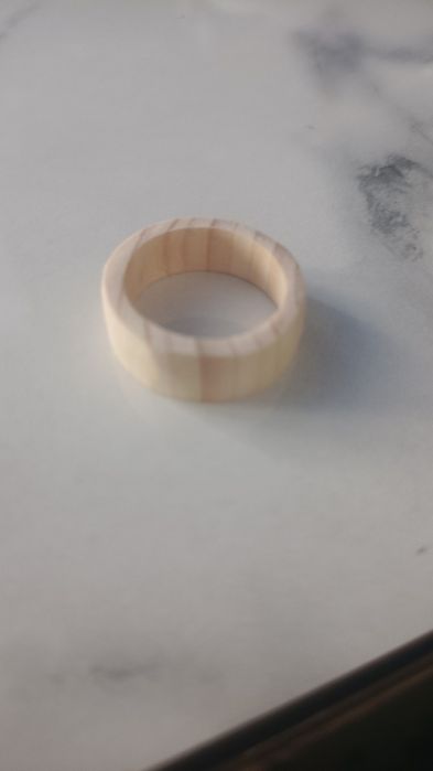 Продам деревянное кольцо