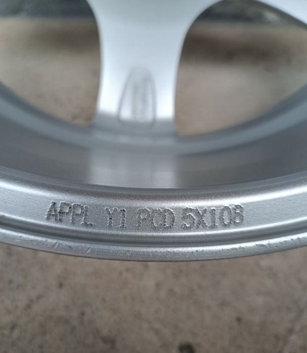 16/5/108-ВОЛВО-V 40,50,60,70 ФОРД Ескорт,Мондео,Галакси-перфектни