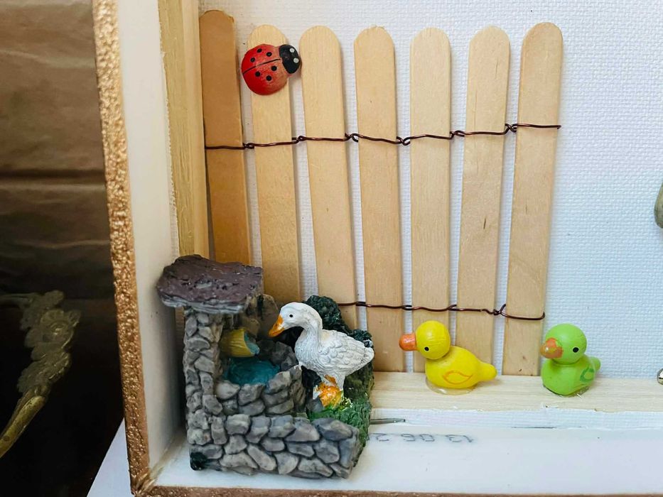 Красива украса с миниатюри от Англия