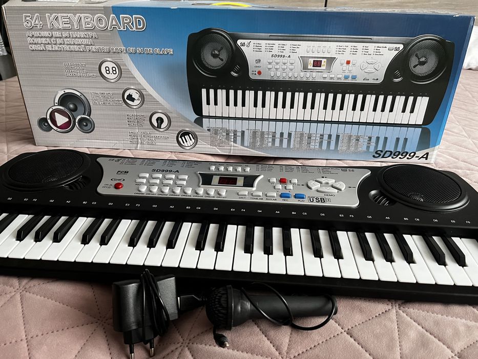 Orga electronica muzicala