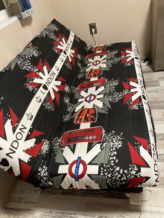 Диван клик-клак запазен