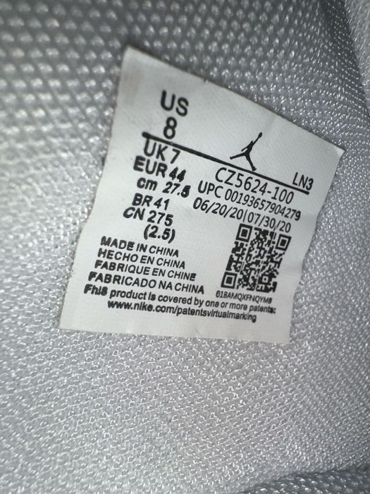 Продается новые кроссовки