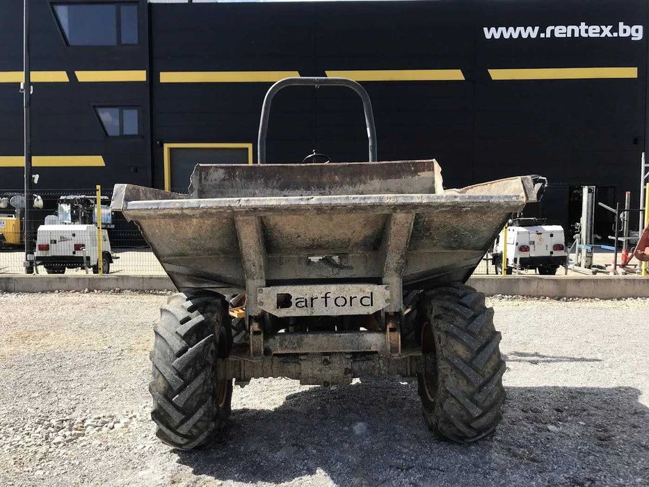 Дъмпери ПОД НАЕМ - Варна за всякакви товари и терен