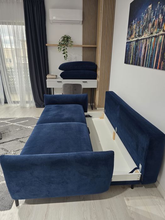 Canapea modernă albastru închis cu ladă depozitare – 1200 lei – Sector 5