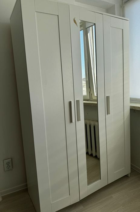 Мебель б/у, прихожка, диван, шифоньер