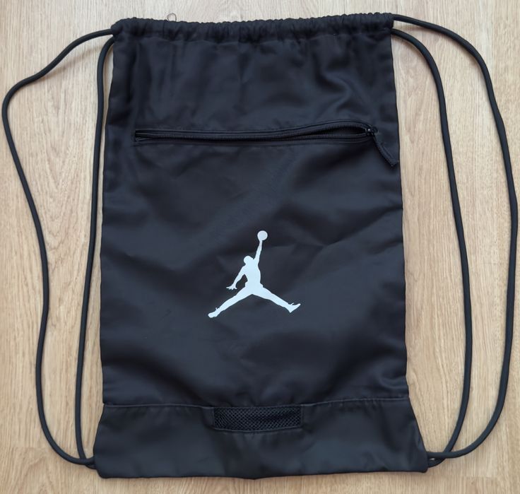 Оригинална Jordan sport мешка