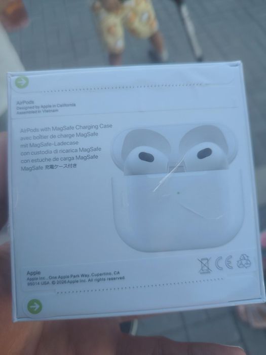 Apple airpods 3 б/у