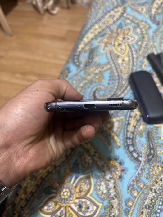 Samsung S21 без экрана