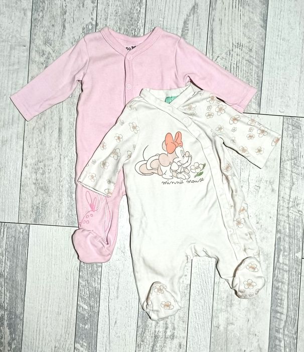 Бебешки дрешки за момиче