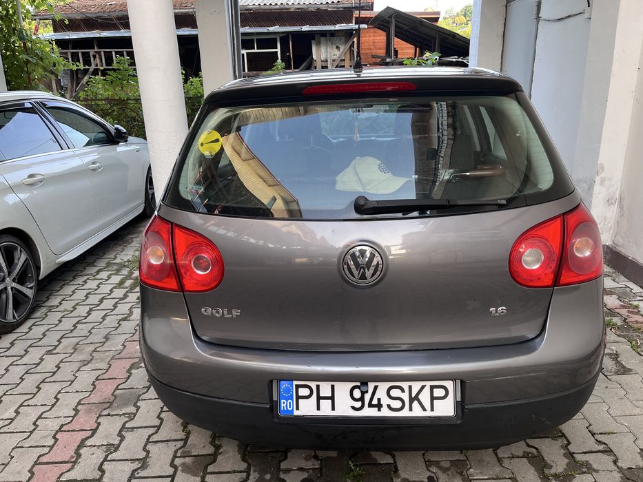 Volkswagen golf(2006) de vânzare