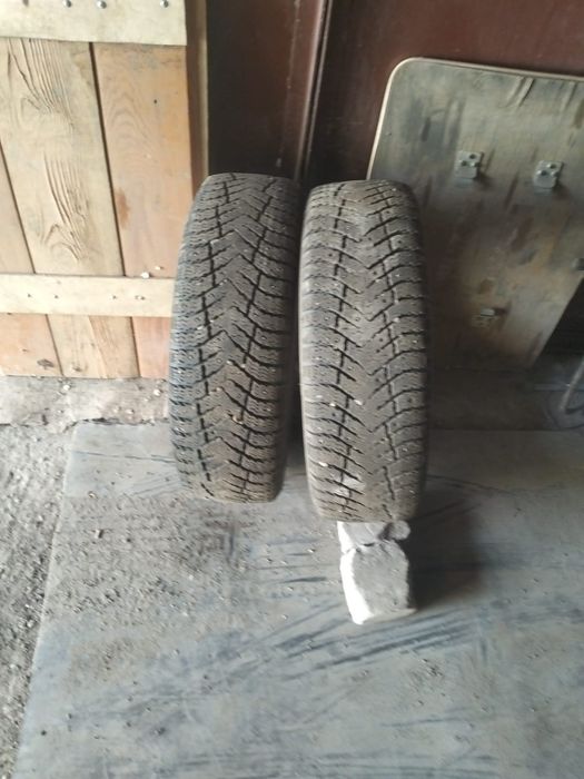 Продам зимние шины