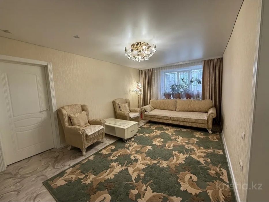 Диван и два кресла