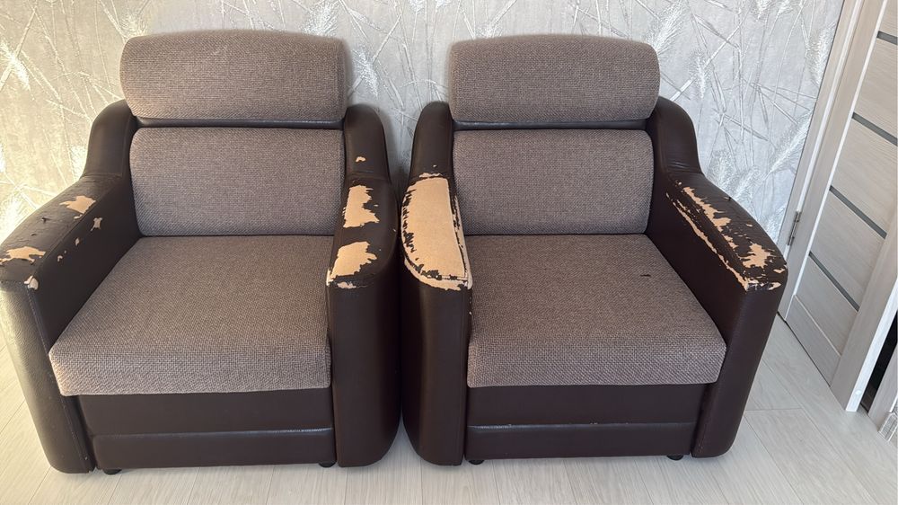 Отдам Диван и кресла