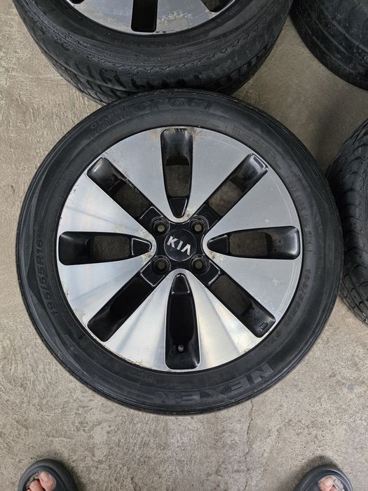 Продам колеса kia, 16 размер, диски+ шины