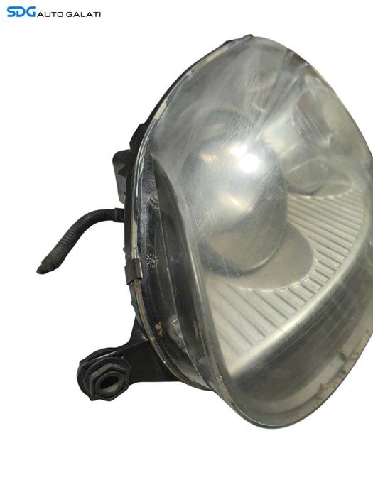 Far Stanga EUROPA FARA Xenon Volkswagen Golf 5 2004 - 2008 Cod 1K6941005A (Trebuie Polisat) [LR1261]