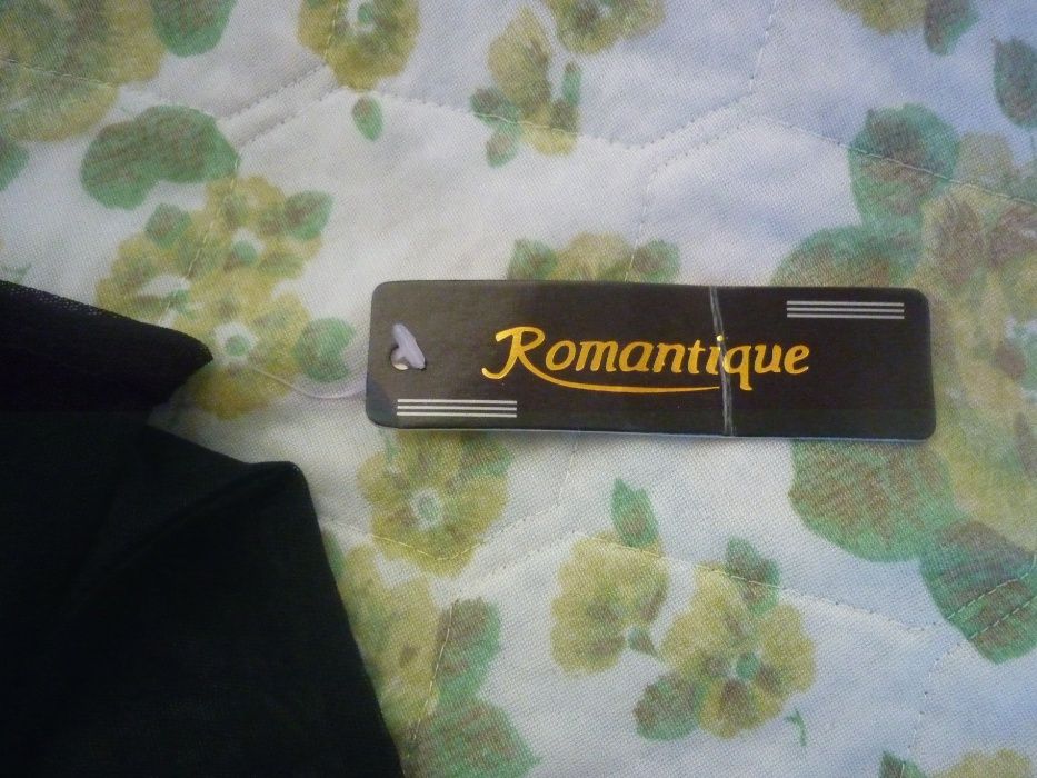 Новая красивая, нарядная кофточка.