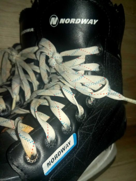 Коньки в отличном состоянии