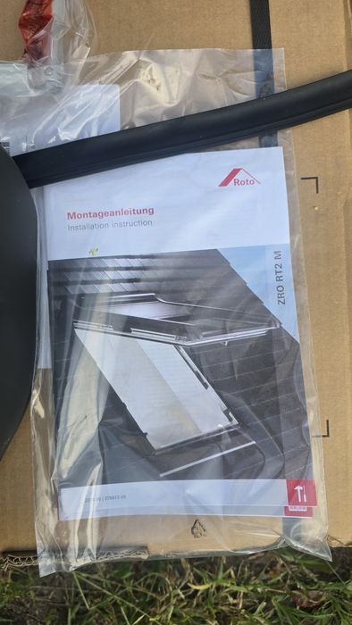 Rulou exterior geam mansardă nou.