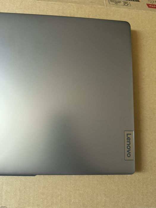Notebook Lenovo 512 tali yangi kelishtrib beriladi