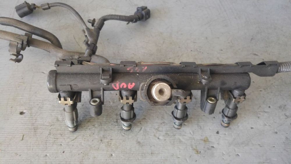 rampa cu injectoare 1.4 b aud seat ibiza cordoba arosa vw polo 6n lupo 030906031j 030133319aa