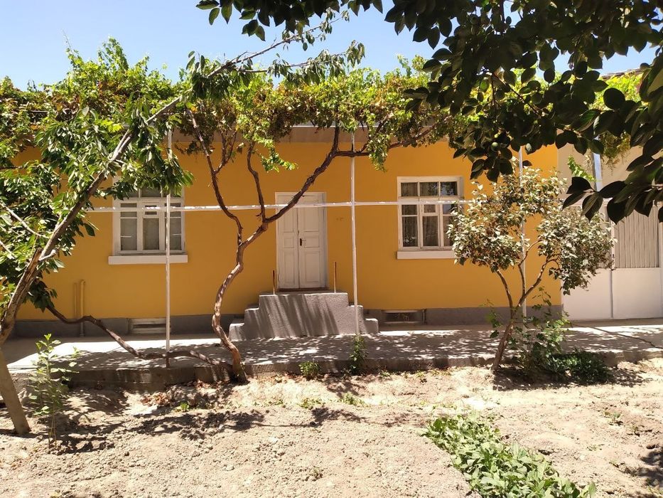 Срочно сотилади ховли Хазора