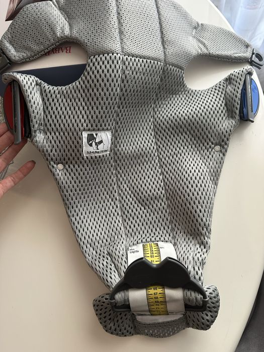 Marsupiu BabyBjorn Mini 3D