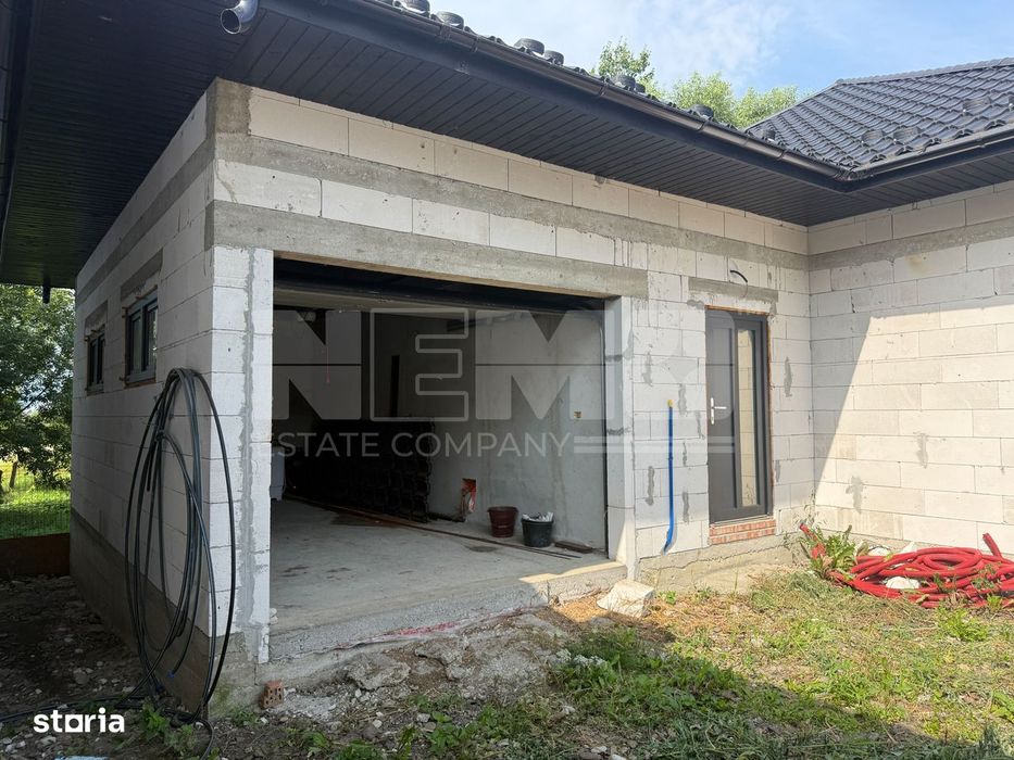 Casa la rosu | 201 MP utili | 4100 MP teren | Costișa