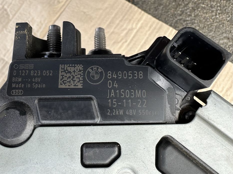 Alternator / Compresor ac BMW Seria 3 4 5 X3 X4 X5 X6 X7