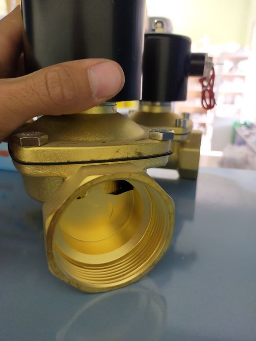 Электромагнитный клапан