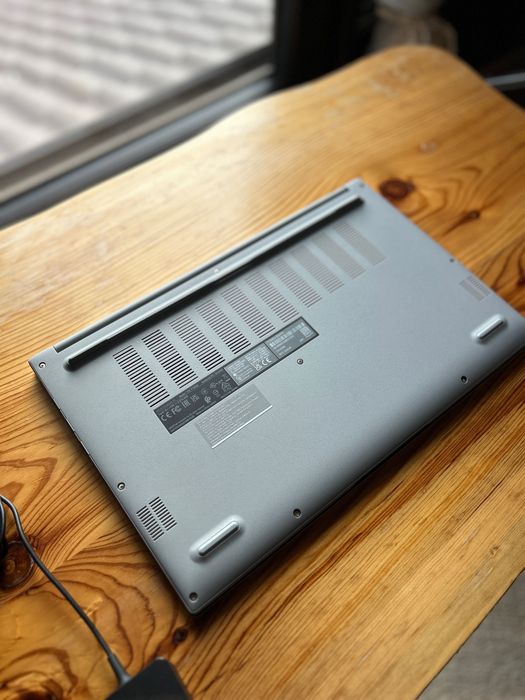 Laptop ASUS impecabil