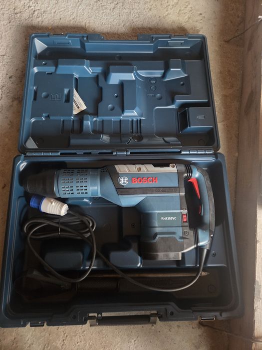 Vând ciocan rotopercutor