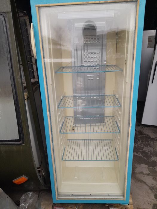 Холодильник Витрина