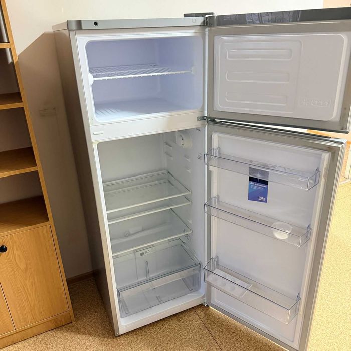 Холодильник ВЕКО 240 л